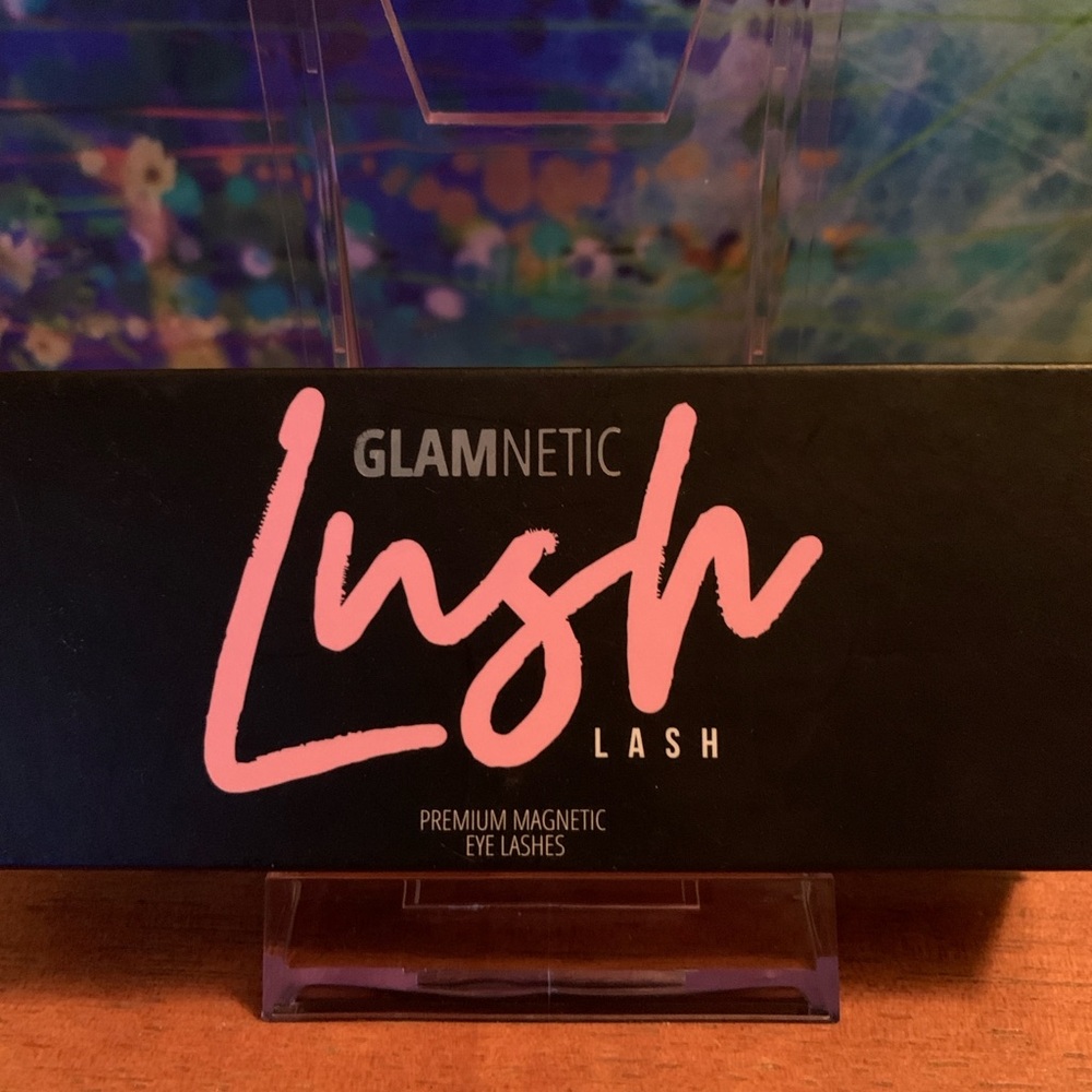 Glamnetic Magnetic Eyelashes in Lush